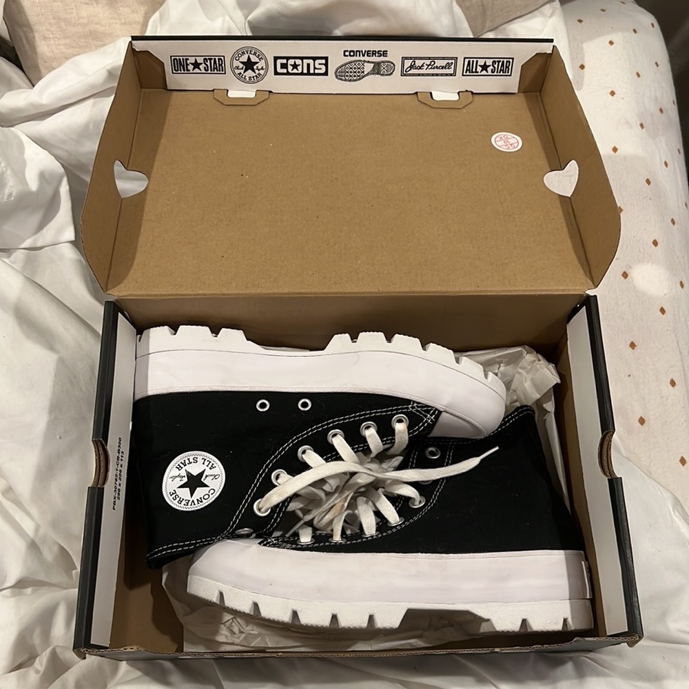 Black platform converse